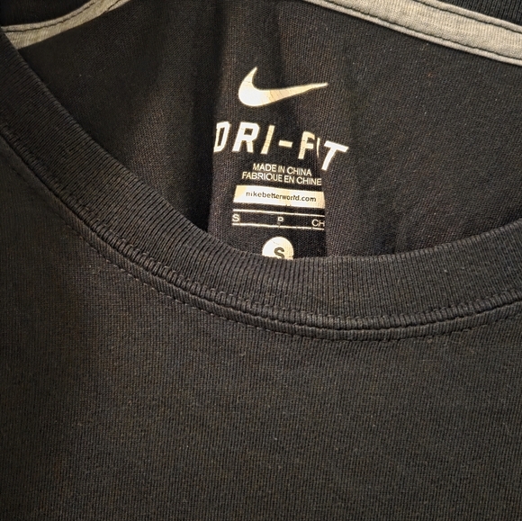 3/16 RARE Nike Dri-Fit Kobe Byrant Mens Black NBA Basketball Tee - Picture 3 of 3